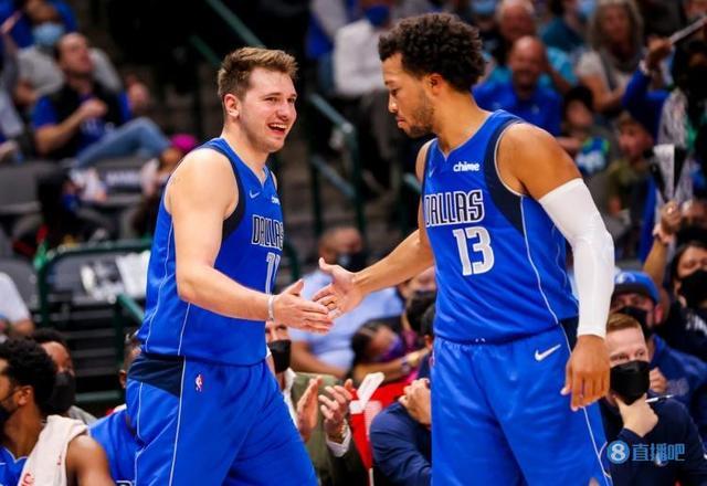 领衔的中锋 领衔的中锋